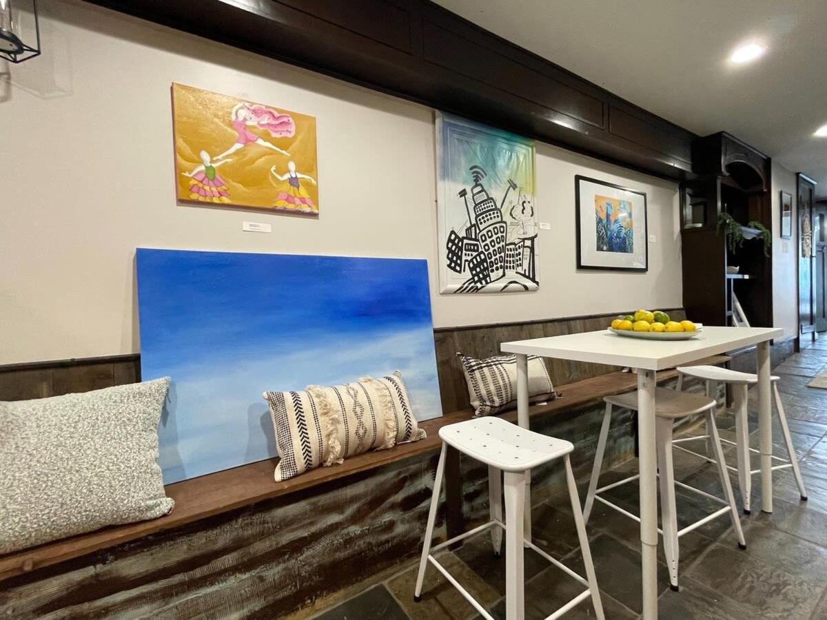 Artist'S Apartment In The Heart Of The City Сакраменто Екстериор снимка